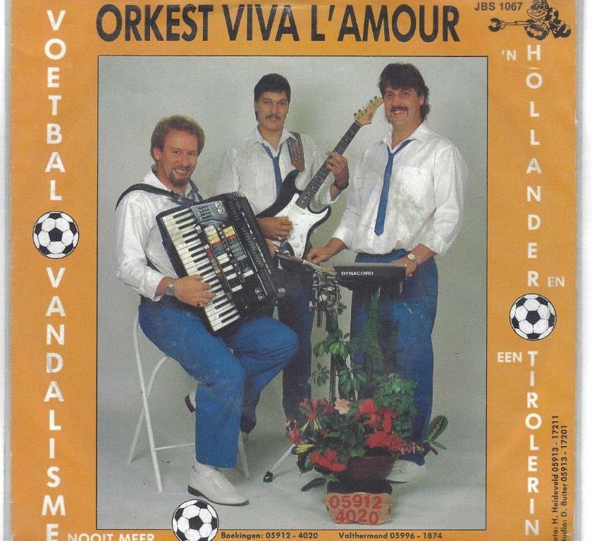 Orkest Viva L'amour --> Voetbal vandalisme nooit meer